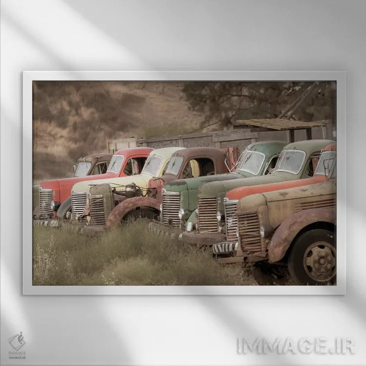 تابلو Washington State, Whitman County, Palouse Colfax Old Trucks,ایالات متحده، واشنگتن، شهرستان ویتمن، پلوُس کالفاکس، کامیونهای قدیمی اثر امیلی ام ویلسون - نمای قابدار سفید