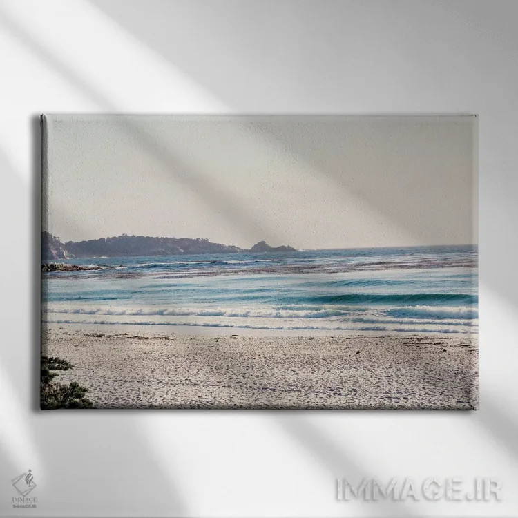 تابلو امواج بامدادی اثر امیلی ناواس - نمای روبهرو روی دیوار