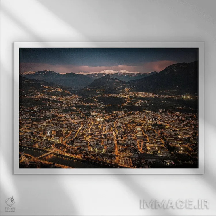 تابلو ترنتو، ترنتینو-آلتو آدیجه، ایتالیا ۲ اثر انزو رومانو - نمای قابدار سفید