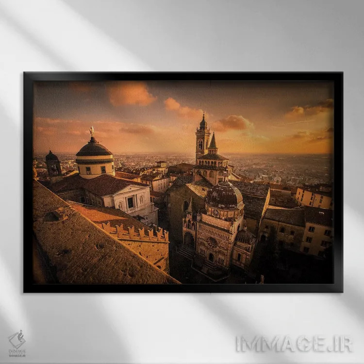 تابلو شهر مرتفع برگامو، ایتالیا اثر انزو رومانو - نمای قابدار مشکی