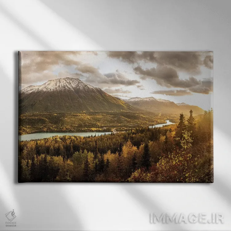 تابلو کوههای آلاسکا در پاییز اثر اریک فیشر - نمای روبهرو روی دیوار