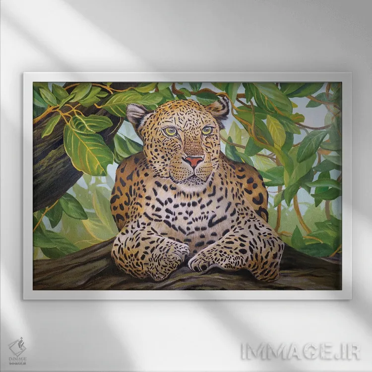 تابلو پلنگ زیر درخت اثر اوگنیا روسلیک - نمای قابدار سفید