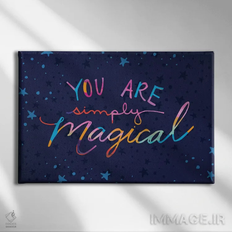 تابلو مرموزی ساده اثر اتاوی (برند هنری) - نمای روبهرو روی دیوار