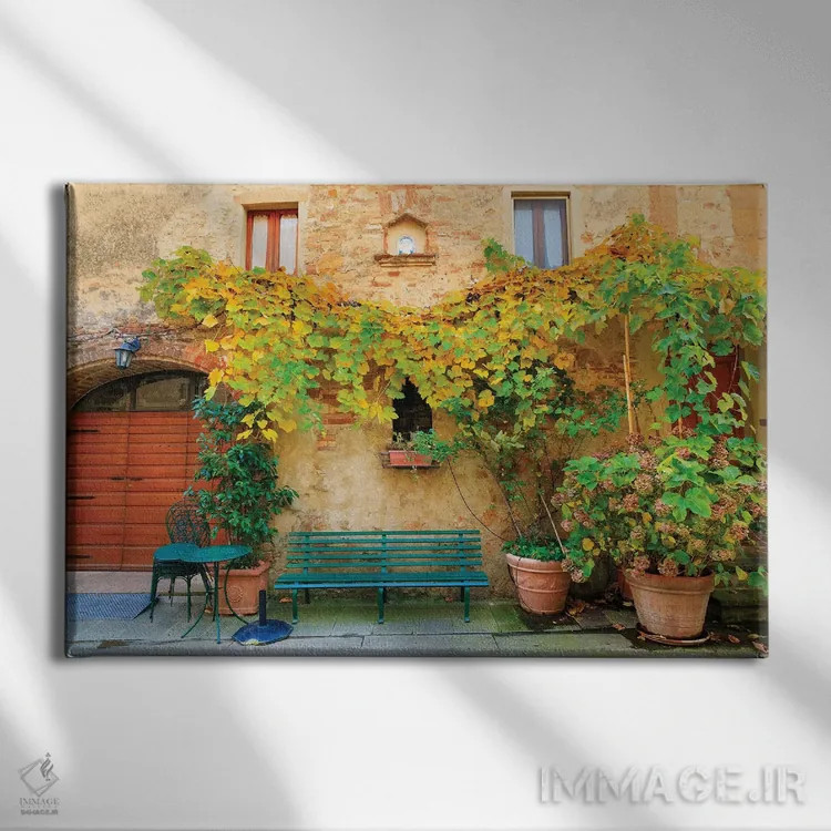 تابلو ایتالیا، توسکانی، استان سینا، کیوسوره. شهر تپهای. رنگهای پاییزی و نیمکت پارک اثر امیلی ویلسون - نمای روبهرو روی دیوار