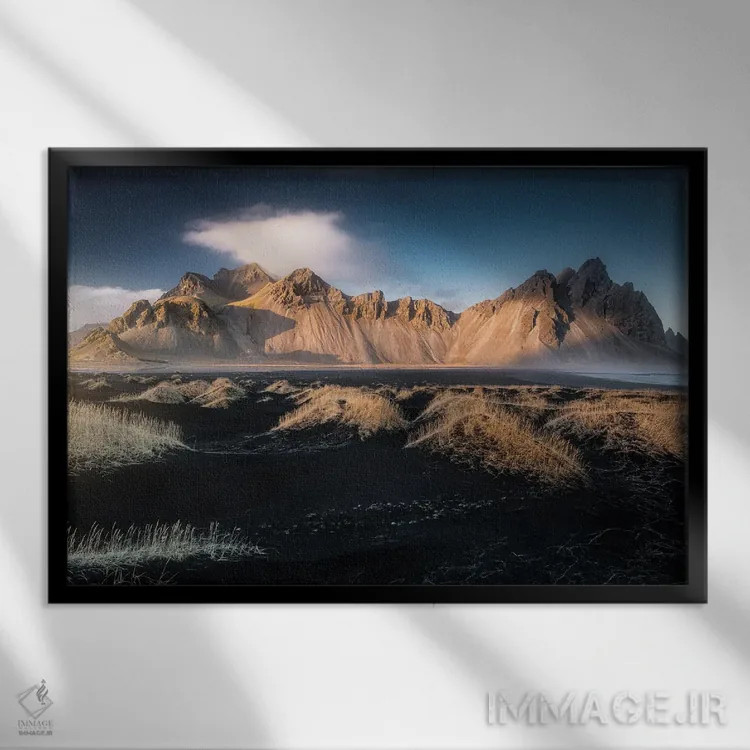 تابلو نور روز اثر فابیو آنتنور - نمای قابدار مشکی