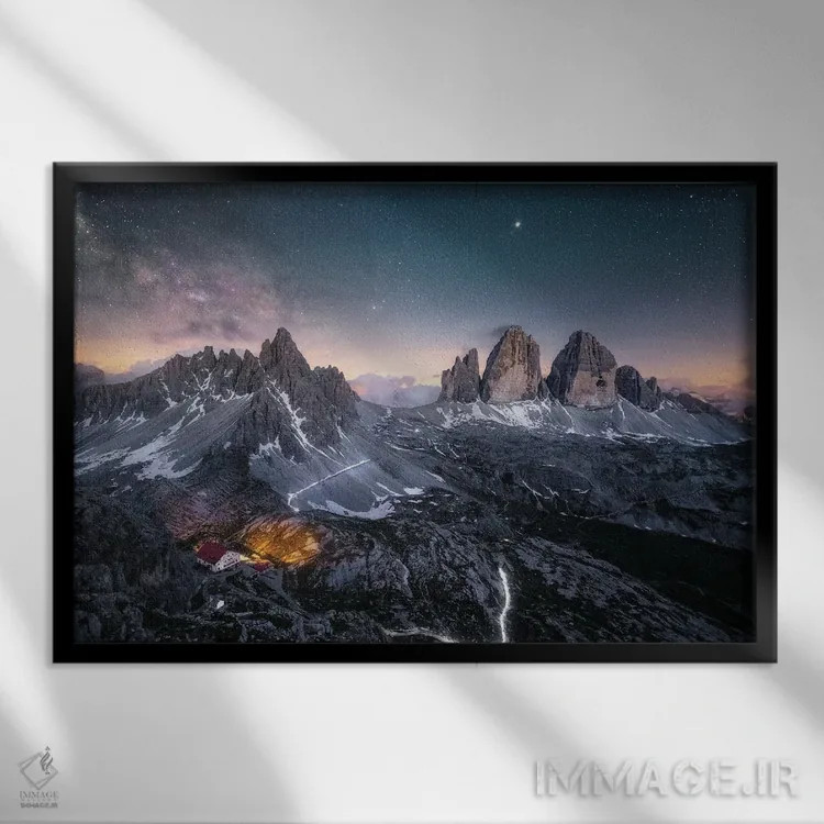 تابلو دولومیتها در شب (کوههای ایتالیا) اثر فابیو آنتنور - نمای قابدار مشکی