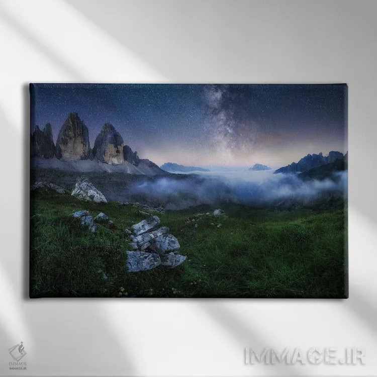 تابلو منظر مهآلود رویاگونه اثر فابیو آنتنور - نمای روبهرو روی دیوار