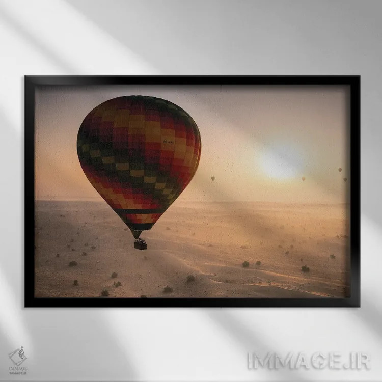 تابلو بادکنکها اثر فابیو آنتنور - نمای قابدار مشکی