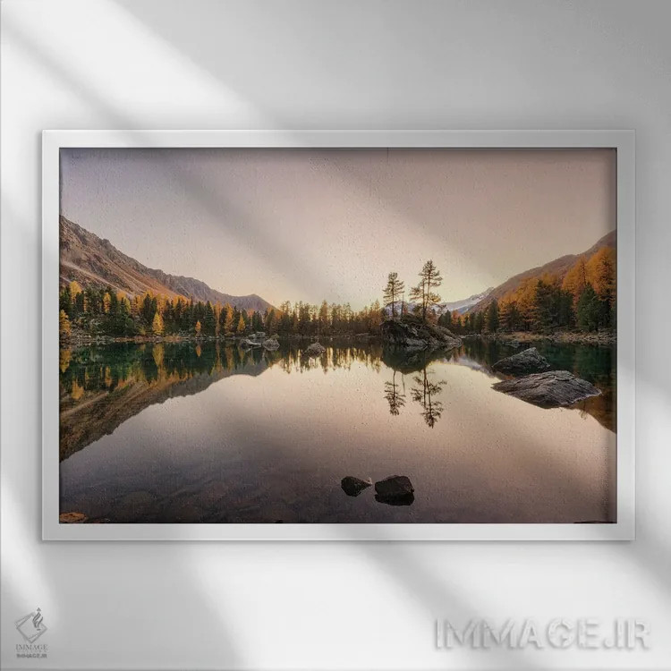 تابلو سائوسئو جدید (دریاچه سوئیس) اثر فابیو آنتنور - نمای قابدار سفید