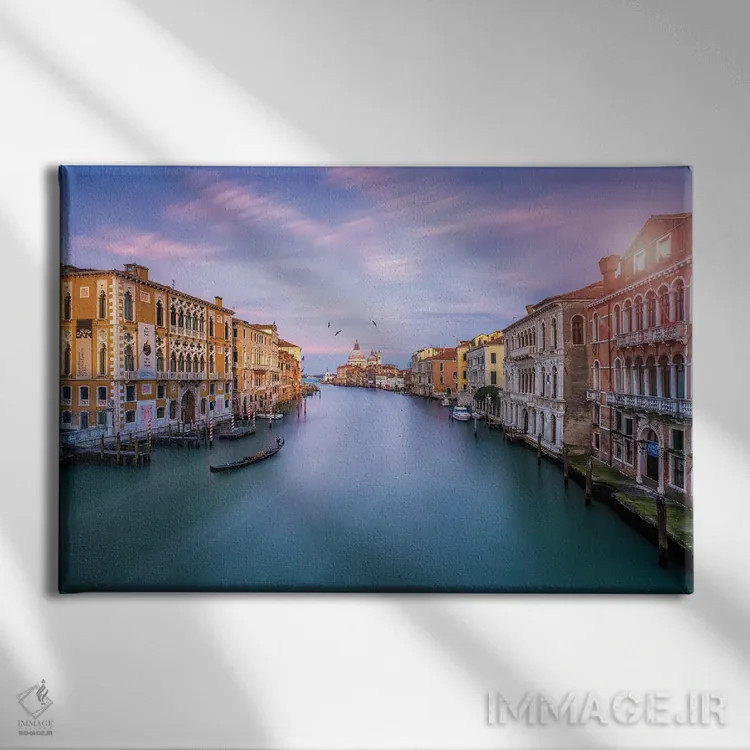 تابلو کاناله گرانده (ونیز) اثر فابیو آنتنور - نمای روبهرو روی دیوار