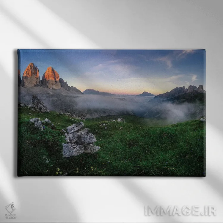 تابلو صخرههای قرمز اثر فابیو آنتنور - نمای روبهرو روی دیوار