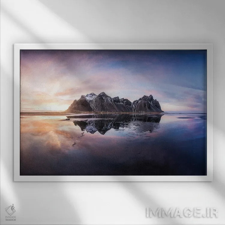 تابلو مرکز بهشت اثر فابیو آنتنور - نمای قابدار سفید