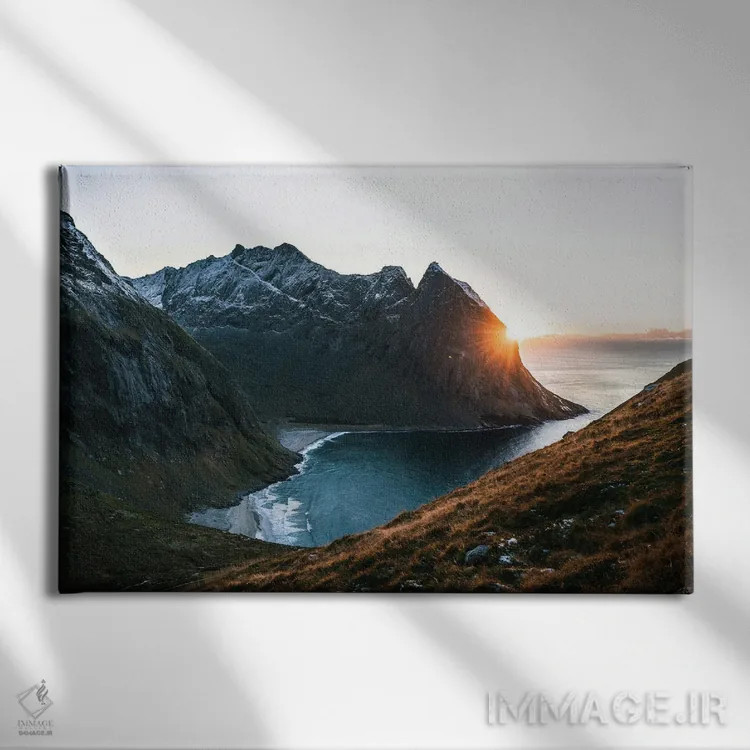 تابلو ساحل مخفی اثر فابیان فورتمن - نمای روبهرو روی دیوار