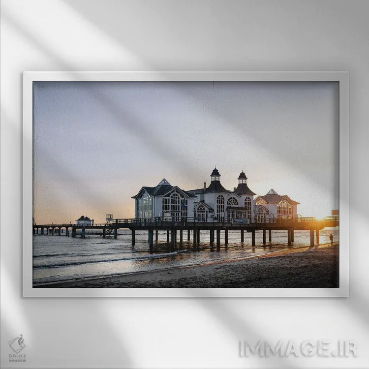 تابلو اسکلهٔ آلمانی اثر فابیان فورتمن - نمای قابدار سفید