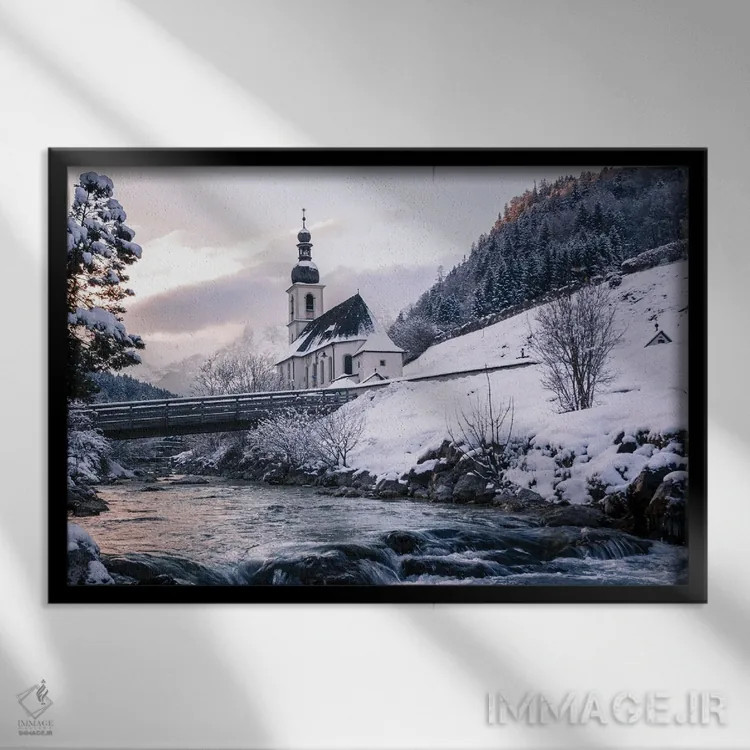 تابلو کلیسای یخی اثر فابیان فورتمن - نمای قابدار مشکی
