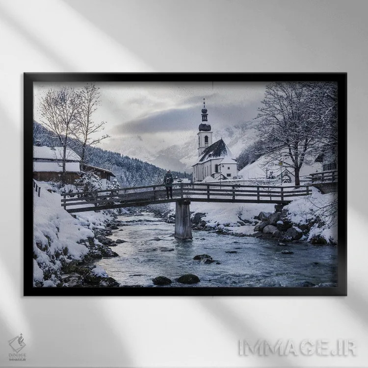 تابلو کلیسای یخی دو اثر فابیان فورتمن - نمای قابدار مشکی