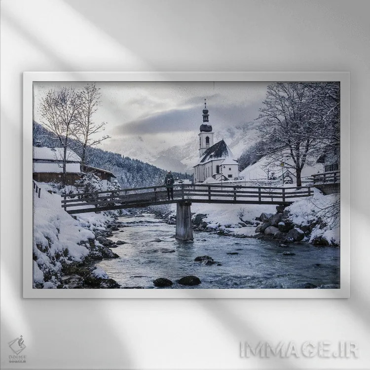 تابلو کلیسای یخی دو اثر فابیان فورتمن - نمای قابدار سفید