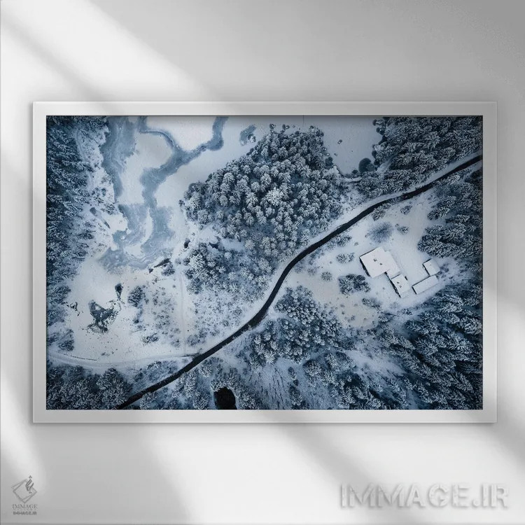 تابلو برش در میان یخ اثر فابیان فورتمن - نمای قابدار سفید