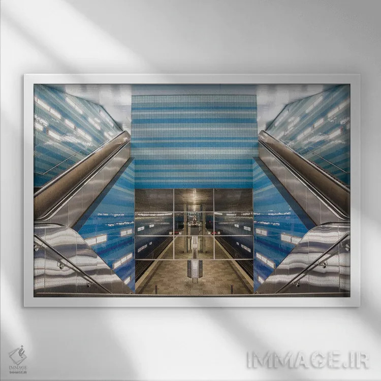 تابلو زیرزمین روشن اثر فابیان فورتمن - نمای قابدار سفید