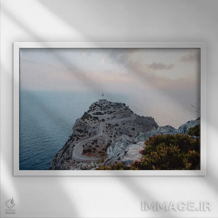 تابلو مایورکا (جزیره اسپانیا) اثر فابیان فورتمن - نمای قابدار سفید