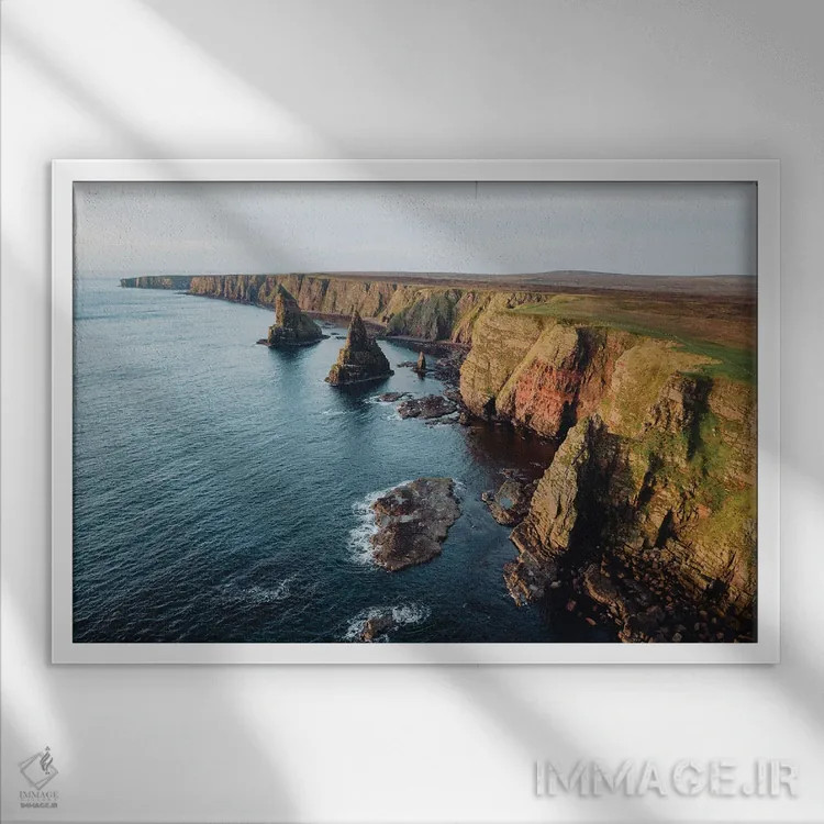 تابلو دونکوِنزبی استکس یک (صخرههای خاص اسکاتلند) اثر فابیان فورتمن - نمای قابدار سفید