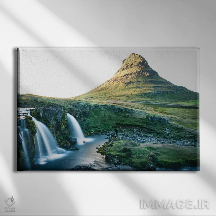 تابلو درخشان اثر فابیان فورتمن - نمای روبهرو روی دیوار