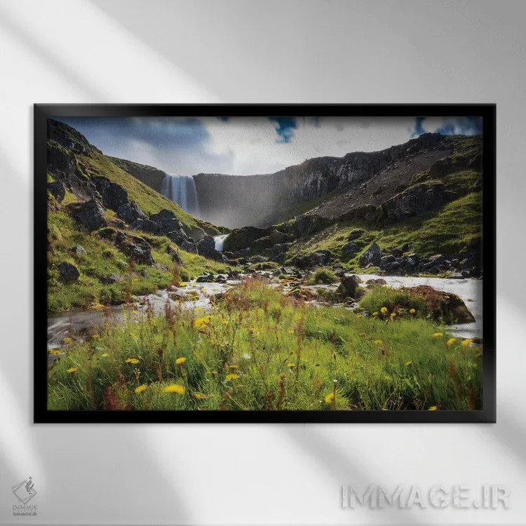 تابلو طبیعت ایسلند اثر فابیان فورتمن - نمای قابدار مشکی