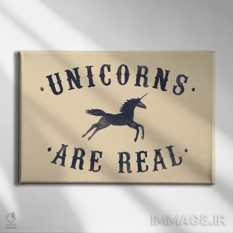 تابلو تکشاخها واقعیاند، سیاه و سفید اثر فلوران بُدار (هنرمند فرانسوی) - نمای روبهرو روی دیوار