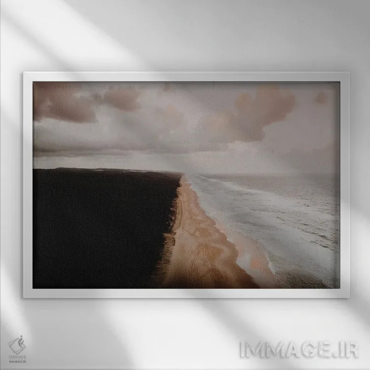 تابلو ساحل پاییزی اثر فلاور لاو چایلد (برند هنری) - نمای قابدار سفید