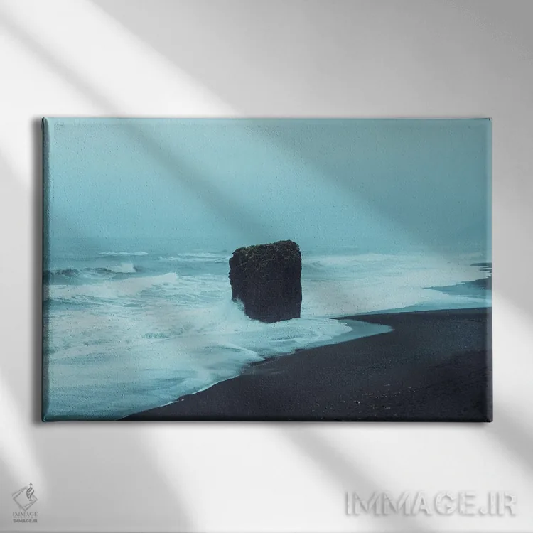 تابلو وقتی طوفان میرسد اثر استفن فوسبک - نمای روبهرو روی دیوار