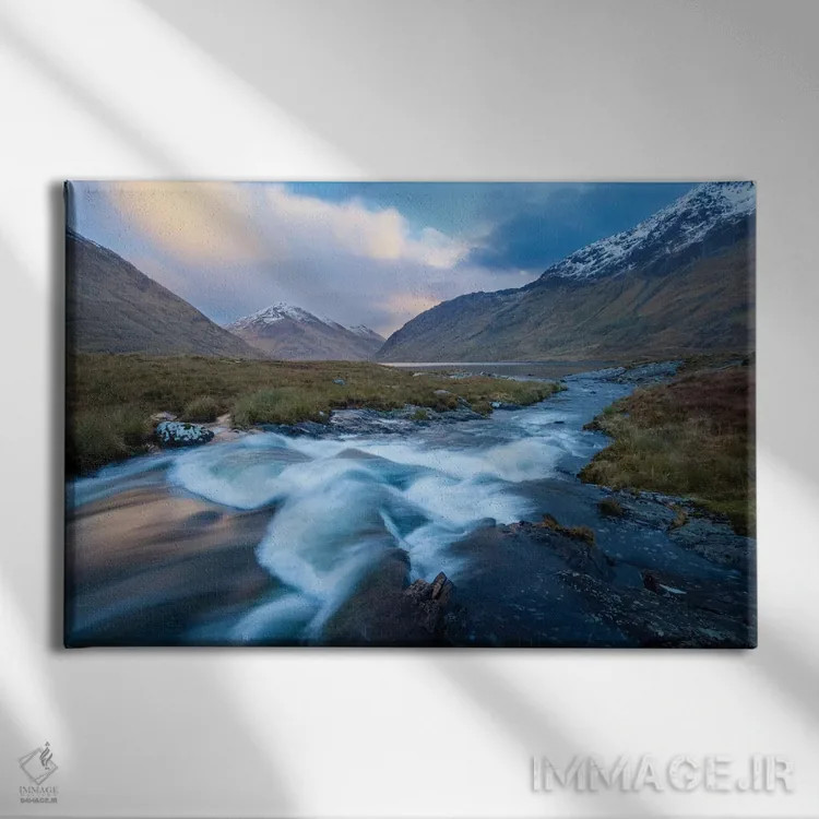 تابلو غروب زمستانی، رودخانه گلنکالن، شهرستان مایو، استان کوناکت، جمهوری ایرلند اثر گارث مککورمک - نمای روبهرو روی دیوار