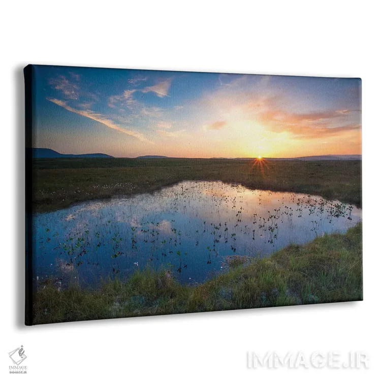 تابلو غروب در حوضچه منطقه باتلاقی زیر کوههای نفین بگ، پارک ملی بلیکروی، شهرستان مایو، ایرلند اثر گارث مککورمک - نمای پرسپکتیو محصول