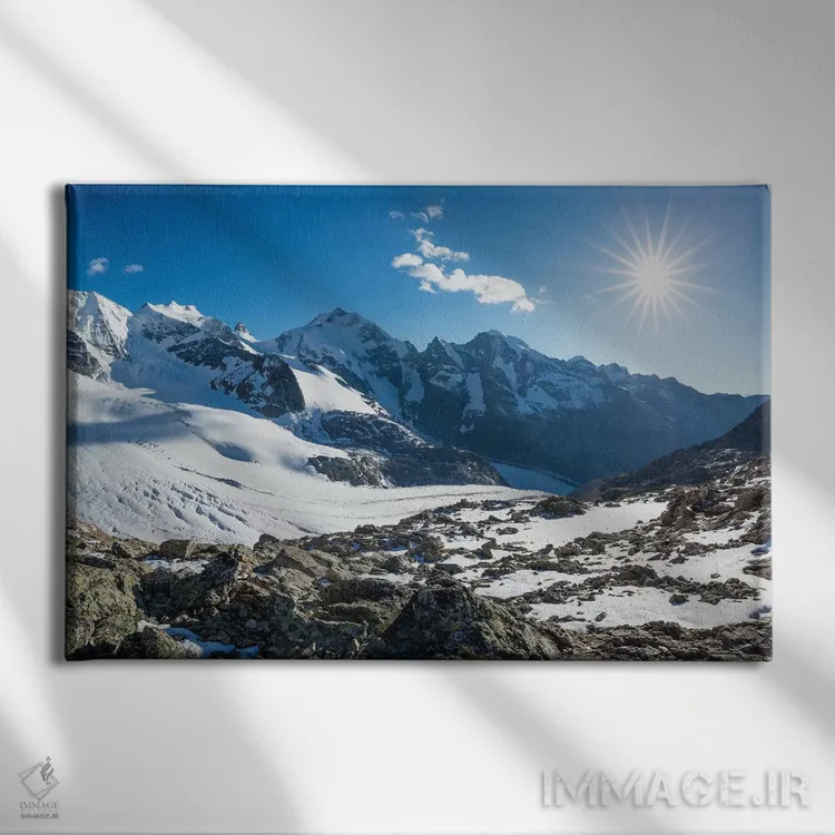 تابلو کوههای پیز پالو و پیز برنینا از دیاولزا، آلپ برنینر، گراوبوندن، سوئیس اثر گارث مککورمک - نمای روبهرو روی دیوار