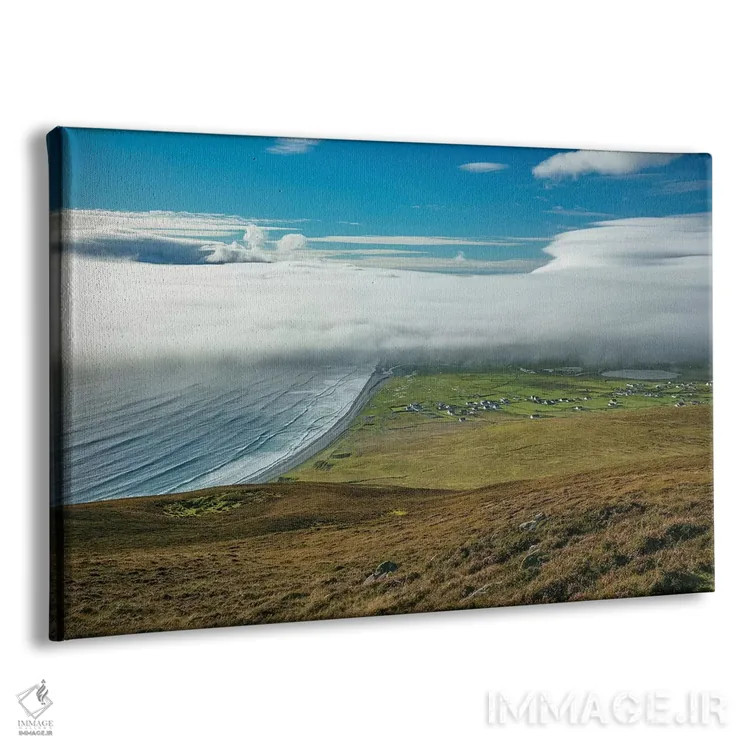 تابلو مه دریایی بر دوکینلی و کیل، جزیره آکیل، شهرستان مایو، ایرلند اثر گارث مککورمک - نمای پرسپکتیو محصول