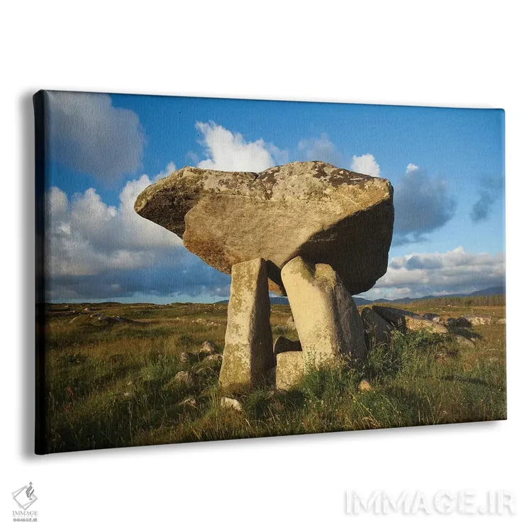 تابلو قبر دولمن کیلکلونی، دونگال، ایرلند اثر گارث مککورمک - نمای پرسپکتیو محصول