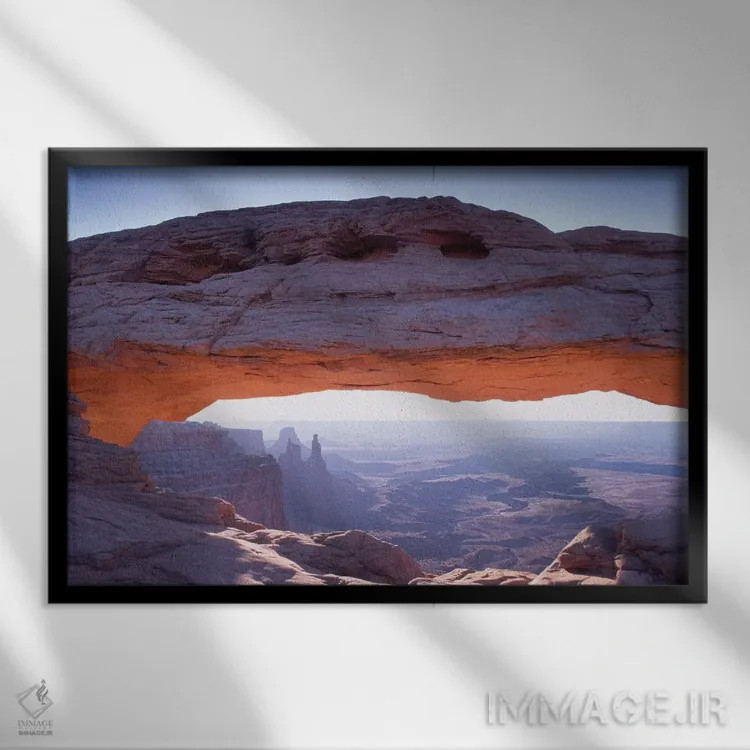 تابلو سپیدهدم دوم، قوس مسا، پارک ملی کنیونلندز، یوتا، آمریکا اثر گارث مککورمک - نمای قابدار مشکی