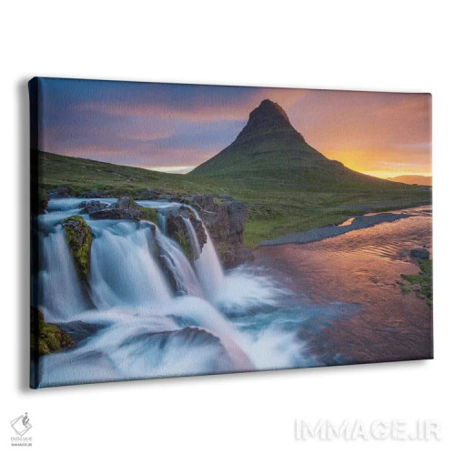 تابلو طلوع بالای کیرکیوفل و آبشار کیرکیوفلسفوس دوم، گروندارفیوردور، شبهجزیره اسنافلسنس، وستورلند، ایسلند اثر گارث مککورمک - نمای پرسپکتیو محصول