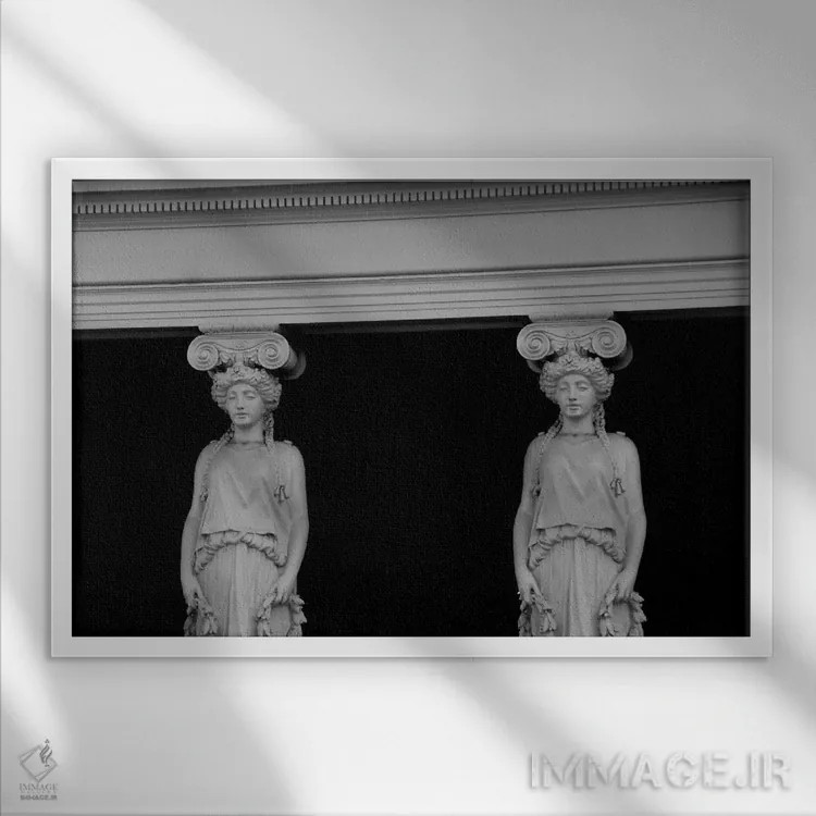 تابلو مجسمههای دوقلو اثر گیلیارد برسسان - نمای قابدار سفید