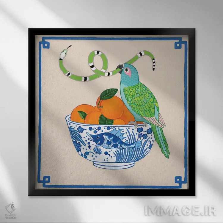 تابلو طوطی با مارها روی تنگ ماهی چینی با پرتقال اثر گرین ارکید بوتیک (بوتیک هنری) - نمای قابدار مشکی