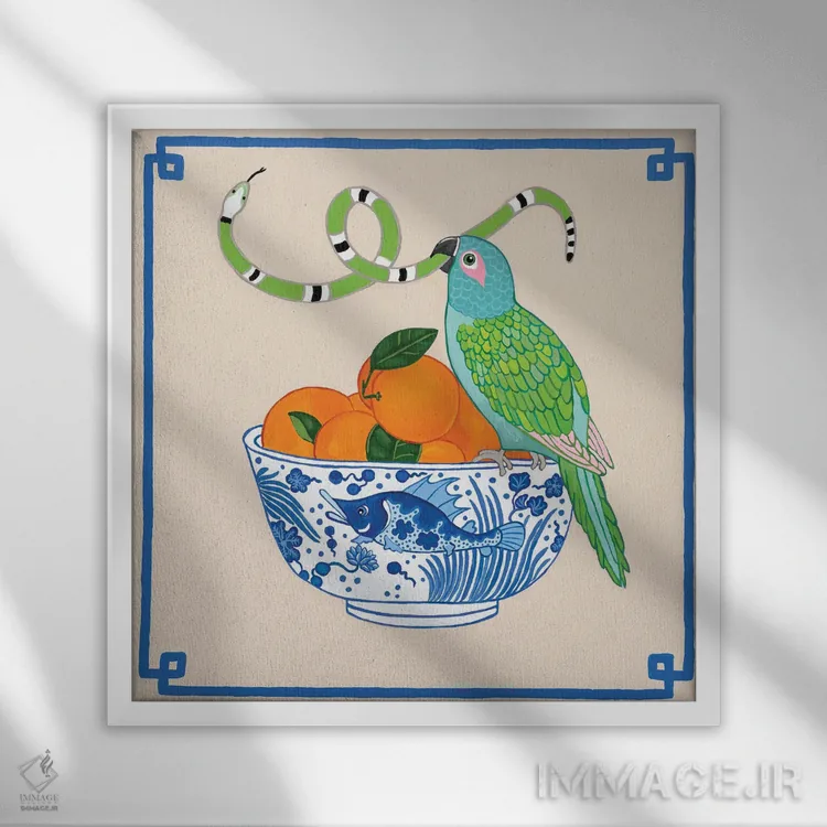 تابلو طوطی با مارها روی تنگ ماهی چینی با پرتقال اثر گرین ارکید بوتیک (بوتیک هنری) - نمای قابدار سفید