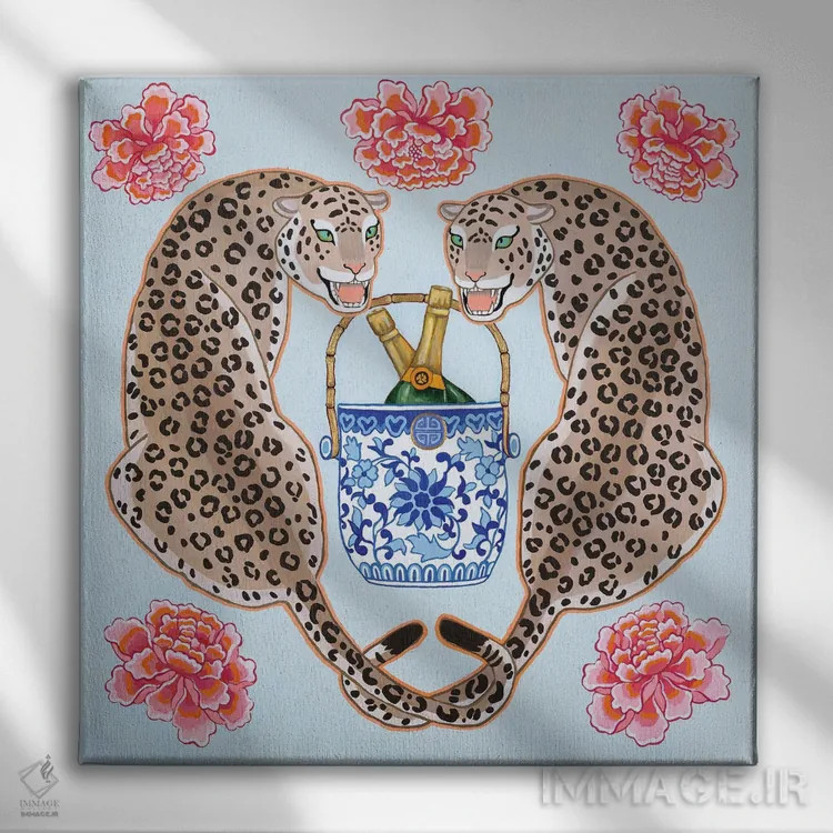 تابلو یوزپلنگهای چینی با سطل شامپاین آبی و سفید اثر گرین ارکید بوتیک (بوتیک هنری) - نمای روبهرو روی دیوار