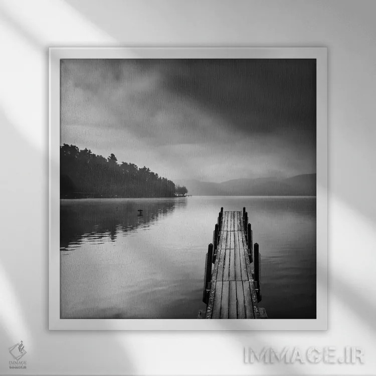 تابلو نمای دریاچه با اسکله ۲ اثر جورج دیگالاکیس - نمای قابدار سفید