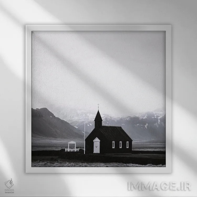 تابلو کلیسای سیاه بودیر II (مربع) اثر مونیکا استریگل - نمای قابدار سفید
