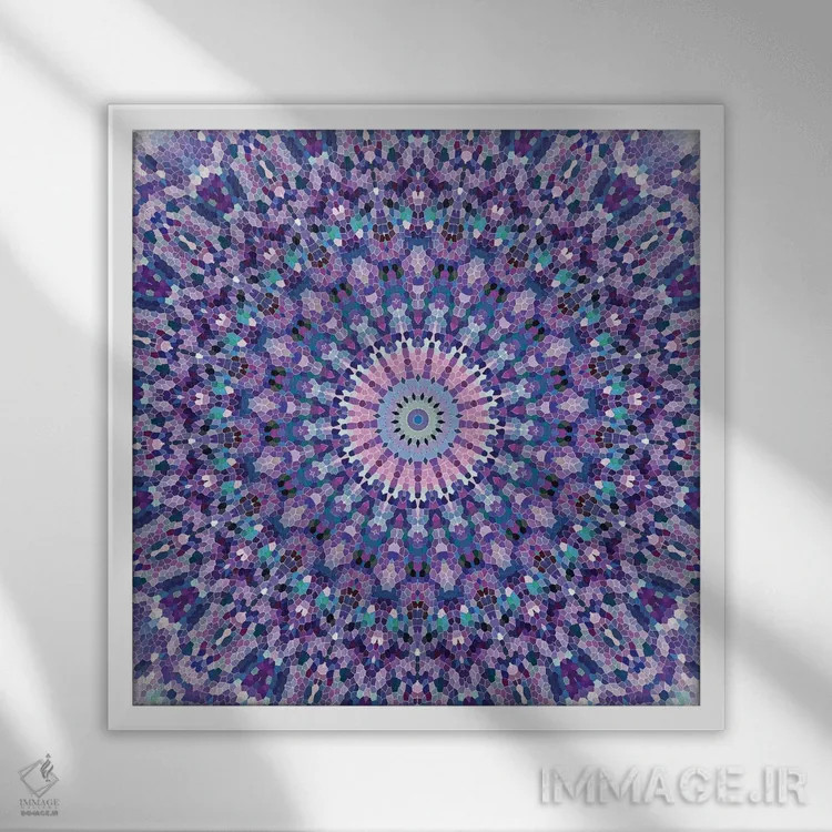 تابلو عربیکاری اثر مونیکا استریگل - نمای قابدار سفید