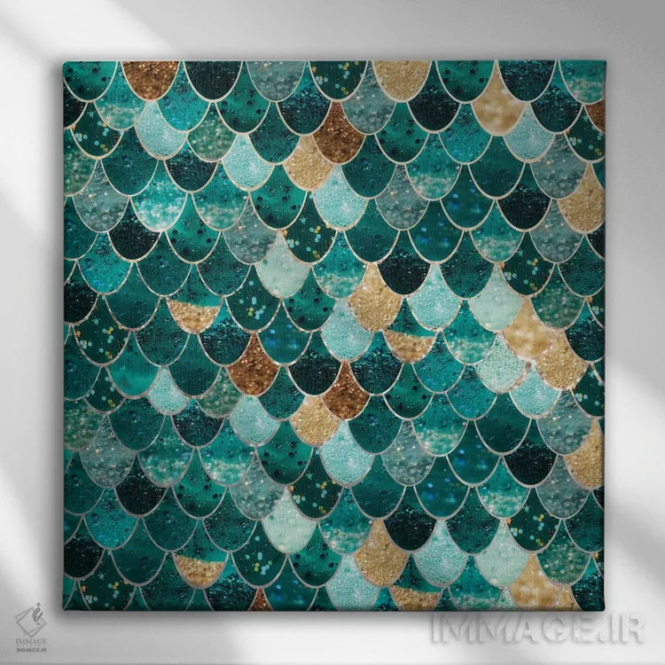 تابلو پری دریایی واقعی _ زمرد و طلا اثر مونیکا استریگل - نمای روبهرو روی دیوار