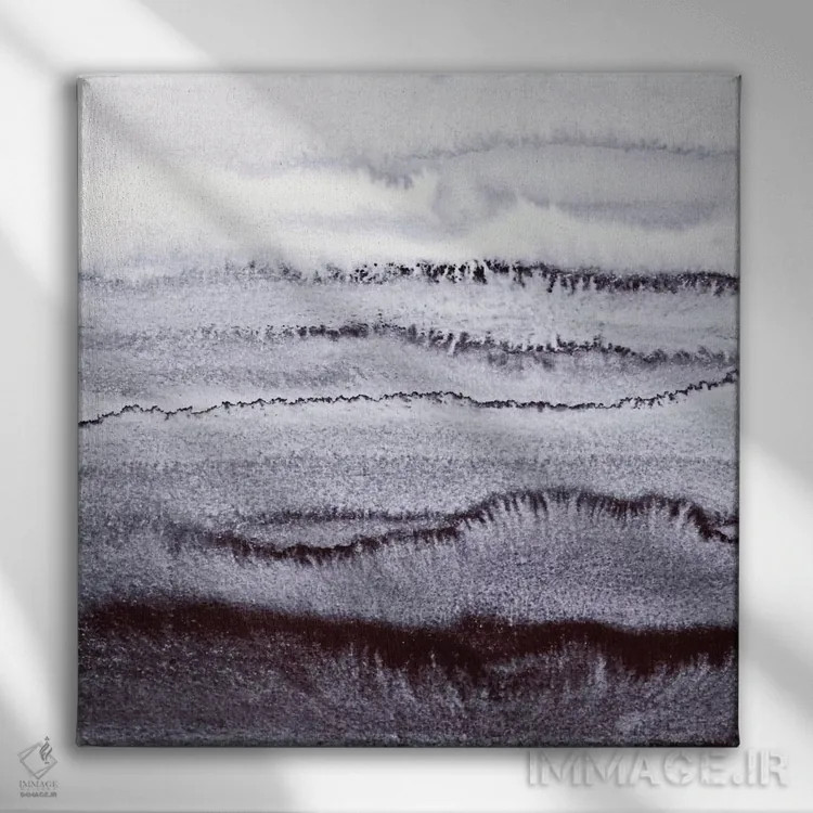 تابلو در میان جریان جزر و مد اثر مونیکا استریگل - نمای روبهرو روی دیوار
