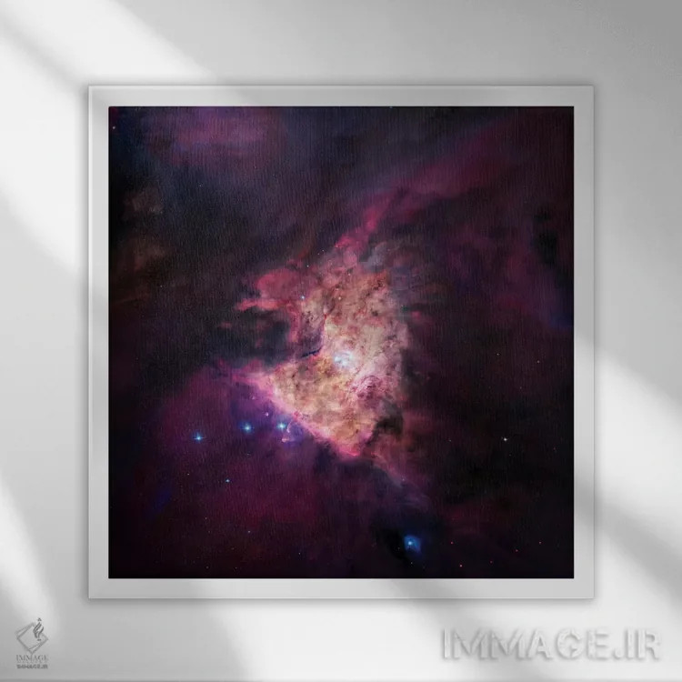 تابلو مرکز سحابی شکارچی (خوشه ذوزنقهای) موزاییکی اثر رابرت گندلر - نمای قابدار سفید