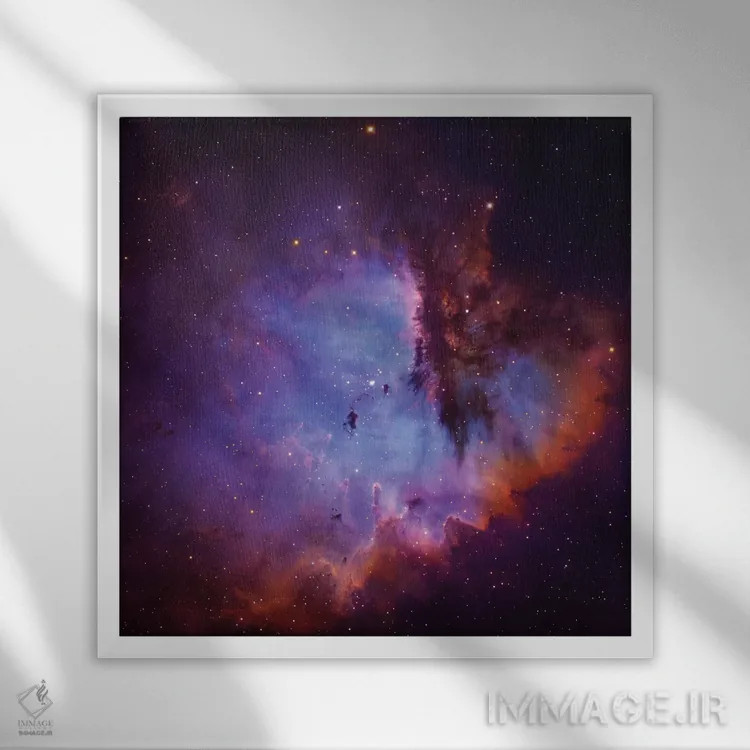 تابلو سحابی نشری و خوشه باز در ذاتالکرسی (NGC 281) اثر رابرت گندلر - نمای قابدار سفید