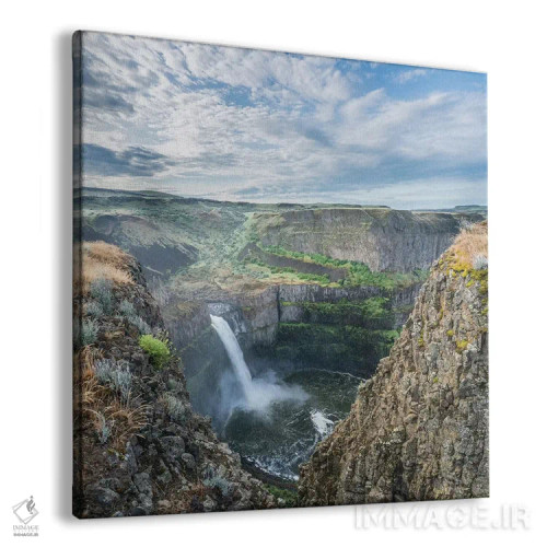 تابلو at Palouse Falls State Park.,آبشار پالوز در بهار، پارک ایالتی پالوز فالز، واشنگتن، آمریکا اثر گری لوهِم - نمای پرسپکتیو محصول