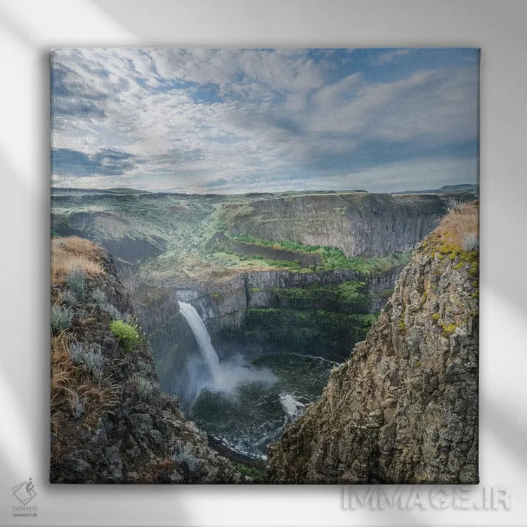تابلو at Palouse Falls State Park.,آبشار پالوز در بهار، پارک ایالتی پالوز فالز، واشنگتن، آمریکا اثر گری لوهِم - نمای روبهرو روی دیوار